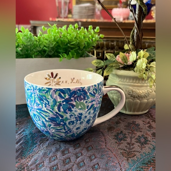 2 Lilly Pulitzer Coffee Mugs, Purple Lion w Blue Green Floral & Gold Handles - Picture 2 of 12